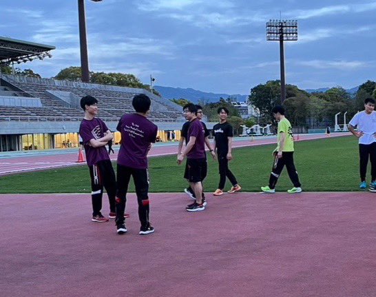 nmuTandF's tweet photo. 陸上部です🏃‍♂️💨

昨日の勧誘は5人の新入生が参加してくれました！🫶
ありがとうございました��

そして長距離希望の2人が入部してくれました👏✨

勧誘期間は終わりましたがまだまだ見学・体験募集しています！！
月水金の17時〜活動しているので少しでも興味のある方はぜひ来てください！🤍 https://t.co/wI7lJT8rWb