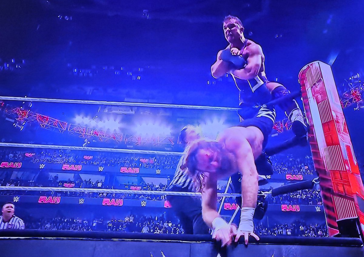 CCPodOfficial's tweet photo. #WWERaw ##wrestleUNIVERSE ##wrestling #thecurtaincallpodcast @SamiZayn @WWEGable
#Athankyou!! I guess?? https://t.co/FfwVbYp2KG