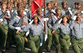 En homenaje a las víctimas del bombardeo perpetrado por aviones norteamericanos contra las bases aéreas de Ciudad Libertad, San Antonio de los Baños y Santiago de Cuba, cada 16 de abril se conmemora el Día del Miliciano. #MujeresEnRevolucion #TenemosMemoria