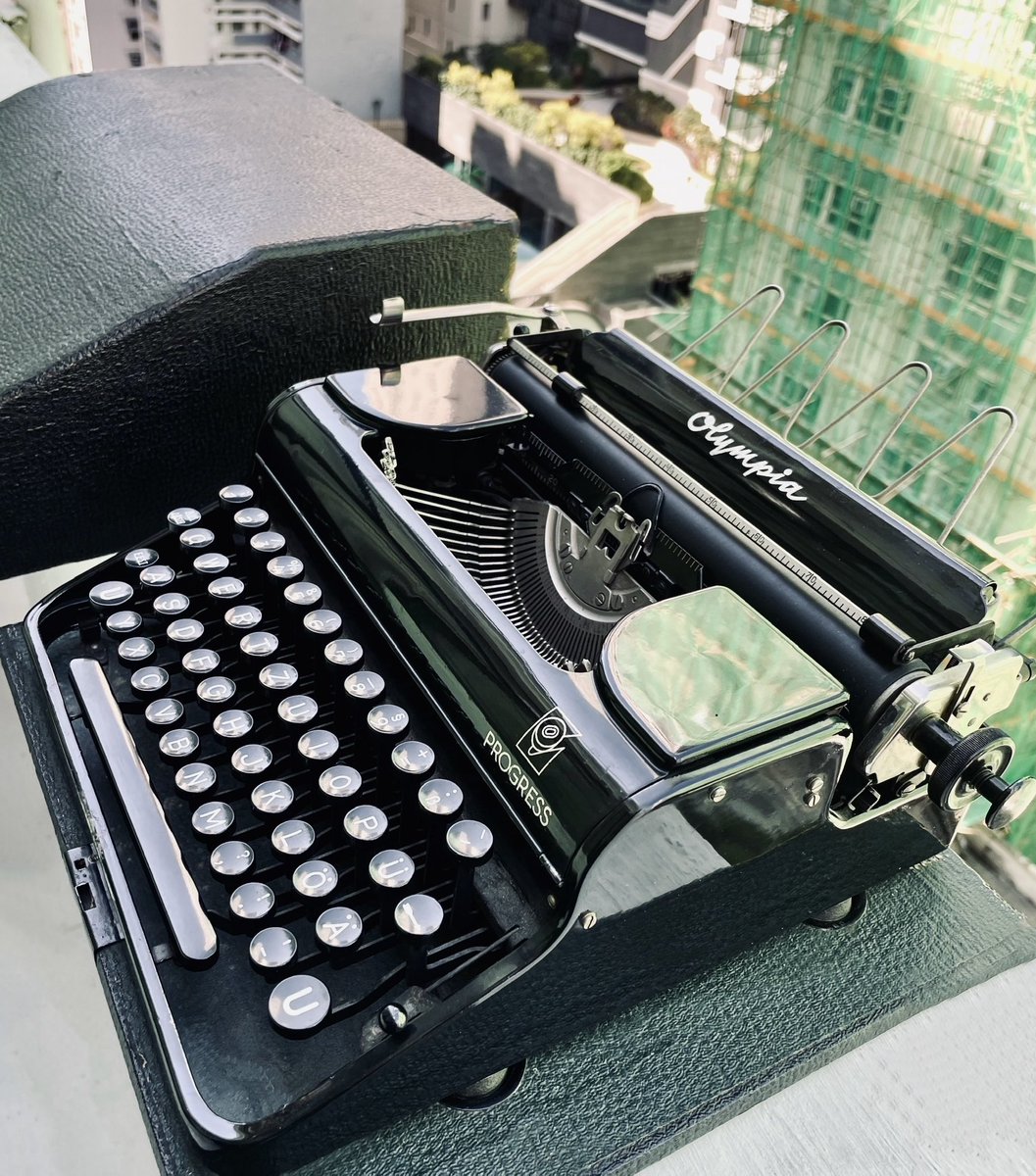 This Olympia Progress was made at the Olympia -Werke Wilhelmshaven factory in 1947. Even after decades of storage this lovely portable typewriter required no replacement parts; following a quick clean and adding fresh ribbons the Progress was as good as new  :-)