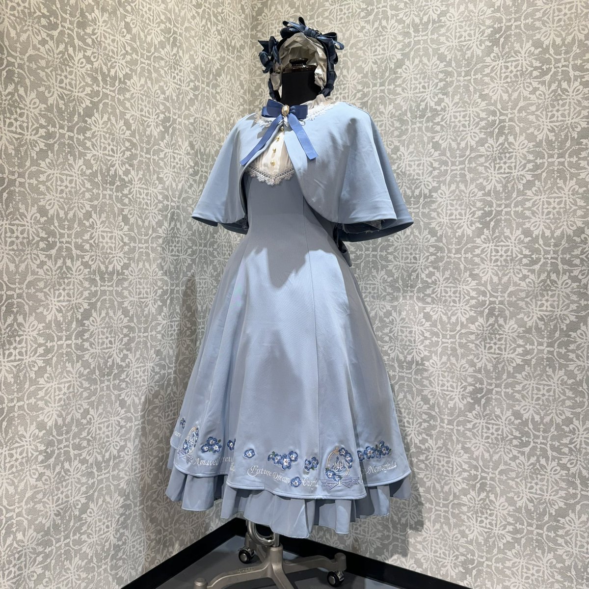 Amavel Pretty Flower ケープワンピース パープル