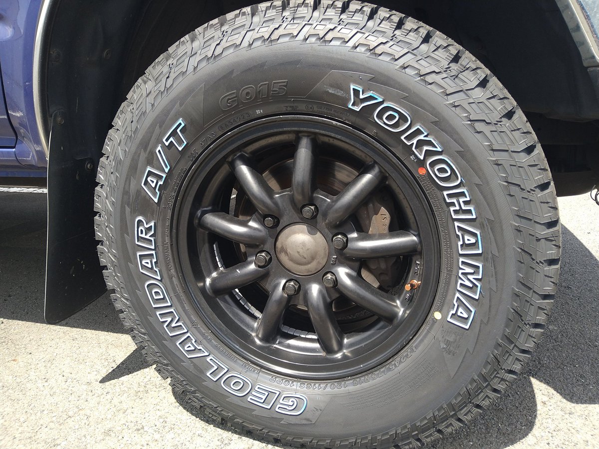 right_river_'s tweet photo. タイヤの履き替えと合わせて夏タイヤを新調
YOKOHAMA GEORANDAR A/T G015 245/75-R16
タイヤサイズ的に選択肢が無いんや
H/T が有れば・・・・
ホワイトレター初めてだ https://t.co/MolbwQTrdq