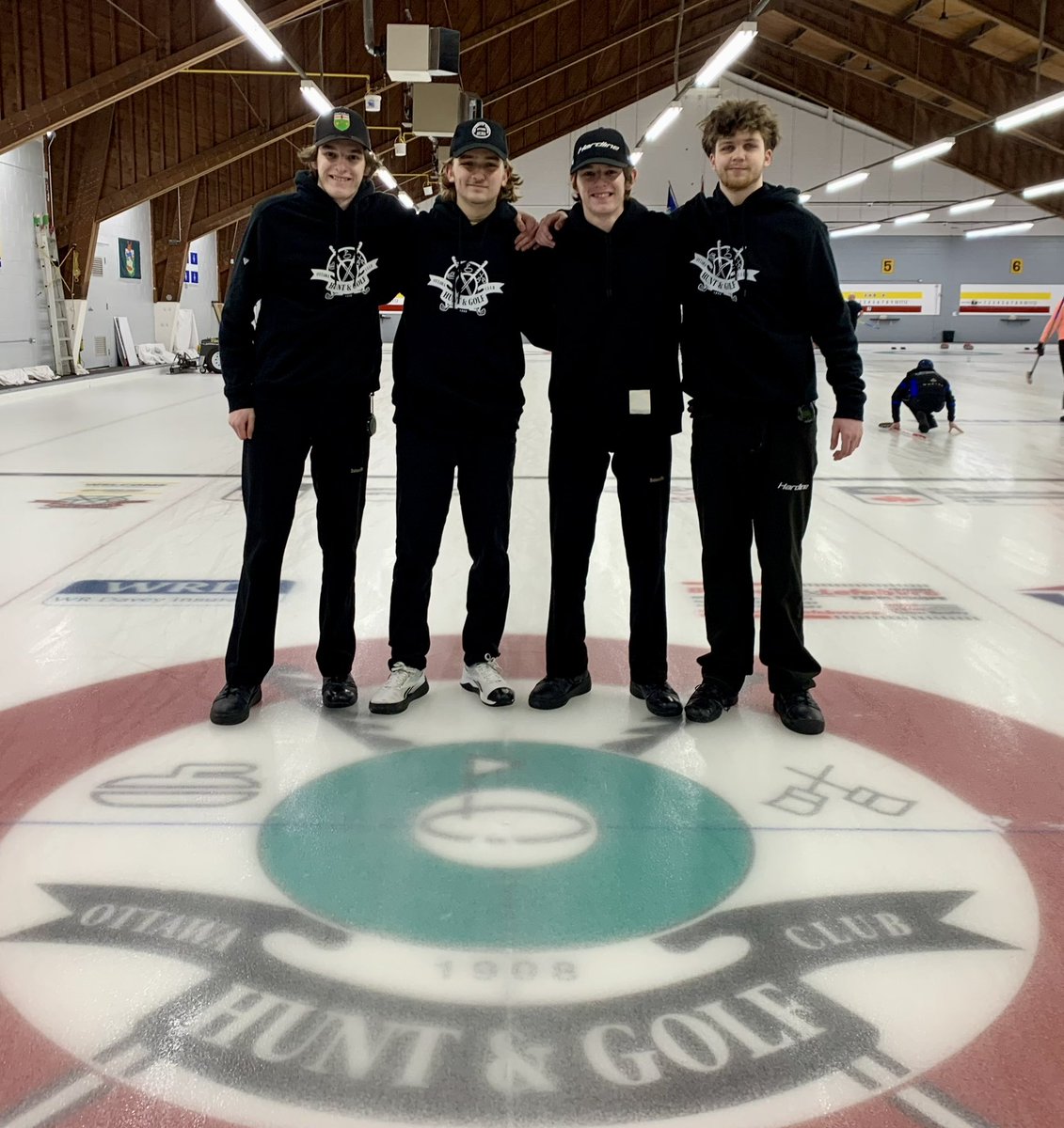 Team Rowe tweet media