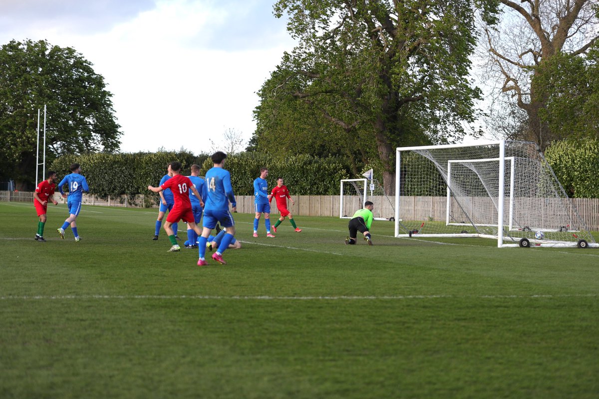 📸 A brilliant selection of photos from last night’s win at Maidenhead Town 👍

Thanks as always Richard Milam 👏