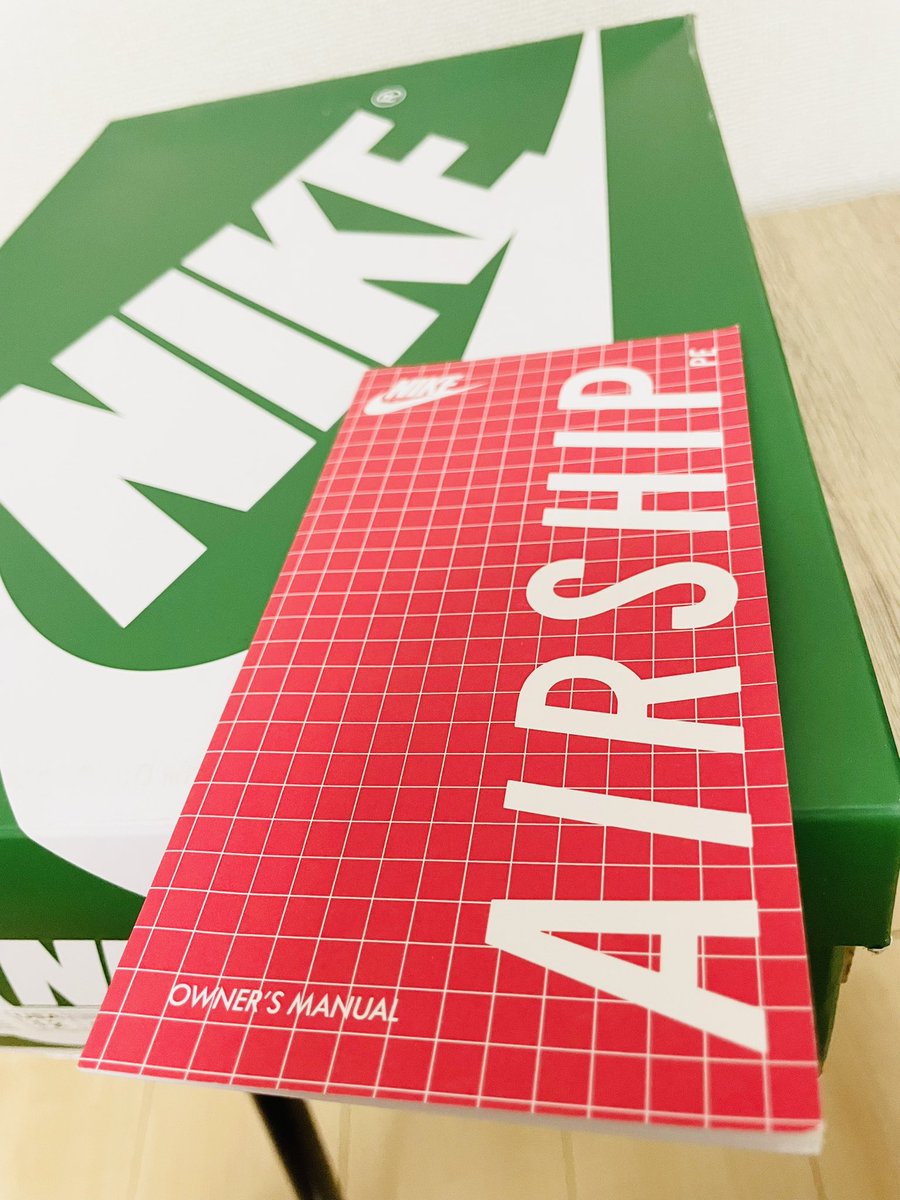 newstep0426's tweet photo. Nike Jordan Air Ship SP "Pine Green"

エアシップは、"マイケル・ジョーダン"がNBAで初めて着用したバッシュでAJ1のプロトタイプとも言われてますね🟢

👇ご購入はコメント欄から👇
#AIRJORDAN1
#ジョーダン
#エアシップ
#パイングリーン https://t.co/YPP5D1UPNg