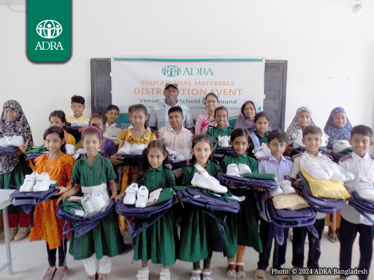 Tongi Children Education Program (TCEP) distributed school uniforms, shoes, and bags for its children. TCEP ensures underprivileged children have equal access to education.

#ADRA #ADRABangladesh #ADRACzech #ADRAKorea #EducationalMaterials #SchoolUniforms #ChildEducation #TCEP