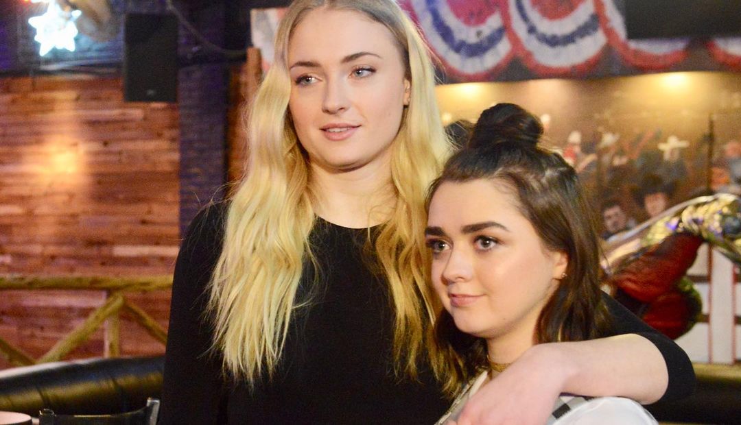 Happy Birthday to the other half of Mophie <a href="/maisicwilliams/">Maisie.</a> !! i hope  you had the best of birthdays and got to eat all the cake! have a drink for me and we need to hang out soon!