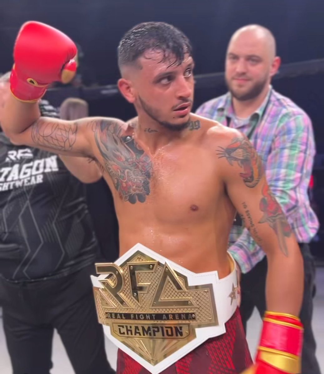 @k1wgp_pr ワイルドカード 29戦全勝12KO
#シヴァク🇨🇿が良いです!
Vlad Sivak @k1CarlosKikuta 
@ishiikazuyoshi