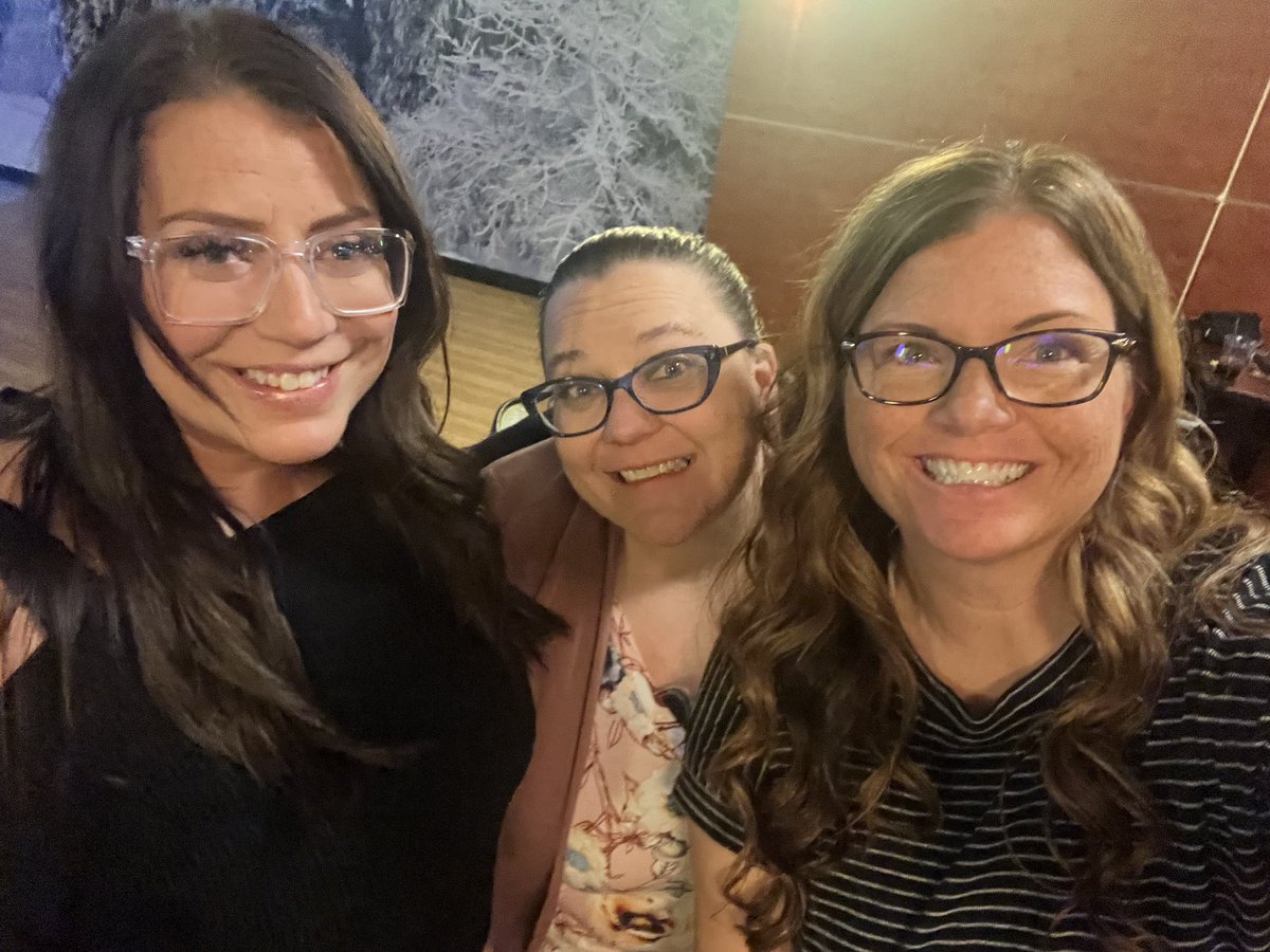 heathwilson0112's tweet image. My MEE Monday was a little different today! I enjoyed some social well being with the amazing WTL ladies.🎳 Hubby had dinner made and waiting for me when I got home, and I got to watch Leah🏐 All of these people I’m grateful for today. ❤️#MEmonday  @Mariajuliettek