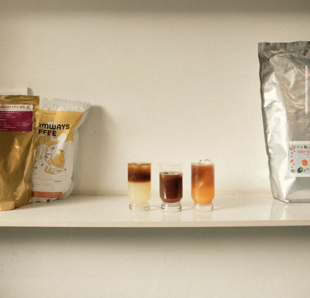 1Moffee's tweet photo. Pineapple cold brew , classic cold brew and orange cold brew. 
Now be available in 1DM Choubey Colony. https://t.co/skNQQqKcct