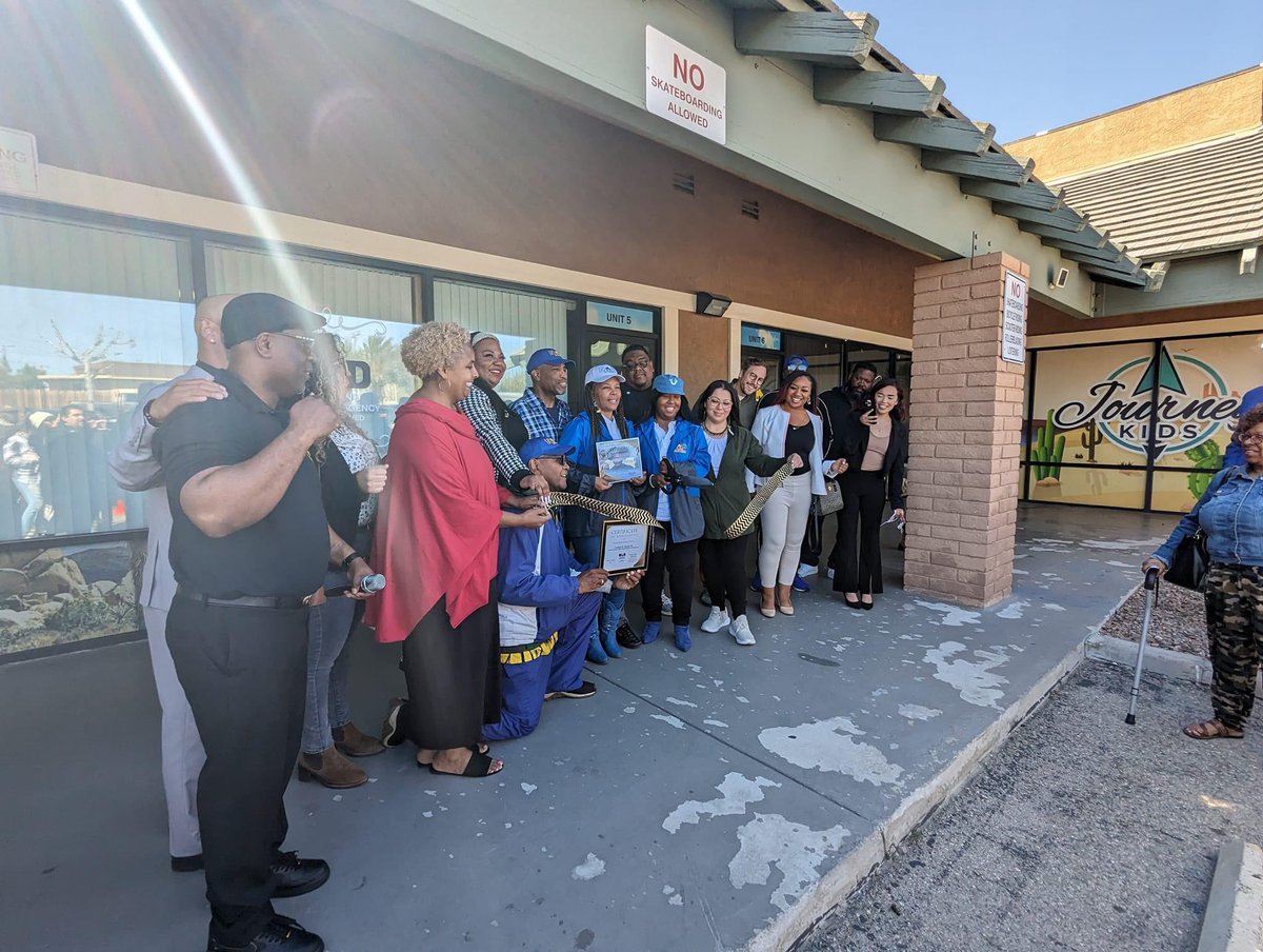 Saturday was the ribbon cutting and grand opening of the High Desert's first HUD Approved Housing Counseling Agency! This is a huge step in housing justice and affordable housing! 
#Community
#AffordableHousingSolutions
#HDSportsFoundation