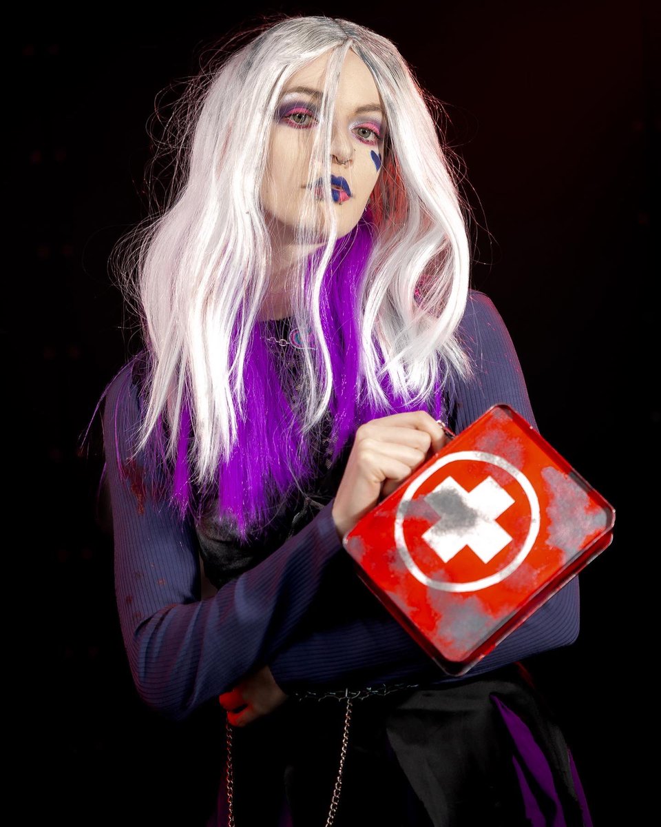 archeekie's tweet photo. Sable Ward cosplay 🖤💜 from @DeadbyDaylight #sableward #sablewardcosplay #dbdcosplay #DeadbyDaylgiht https://t.co/5ns4TZ13G4