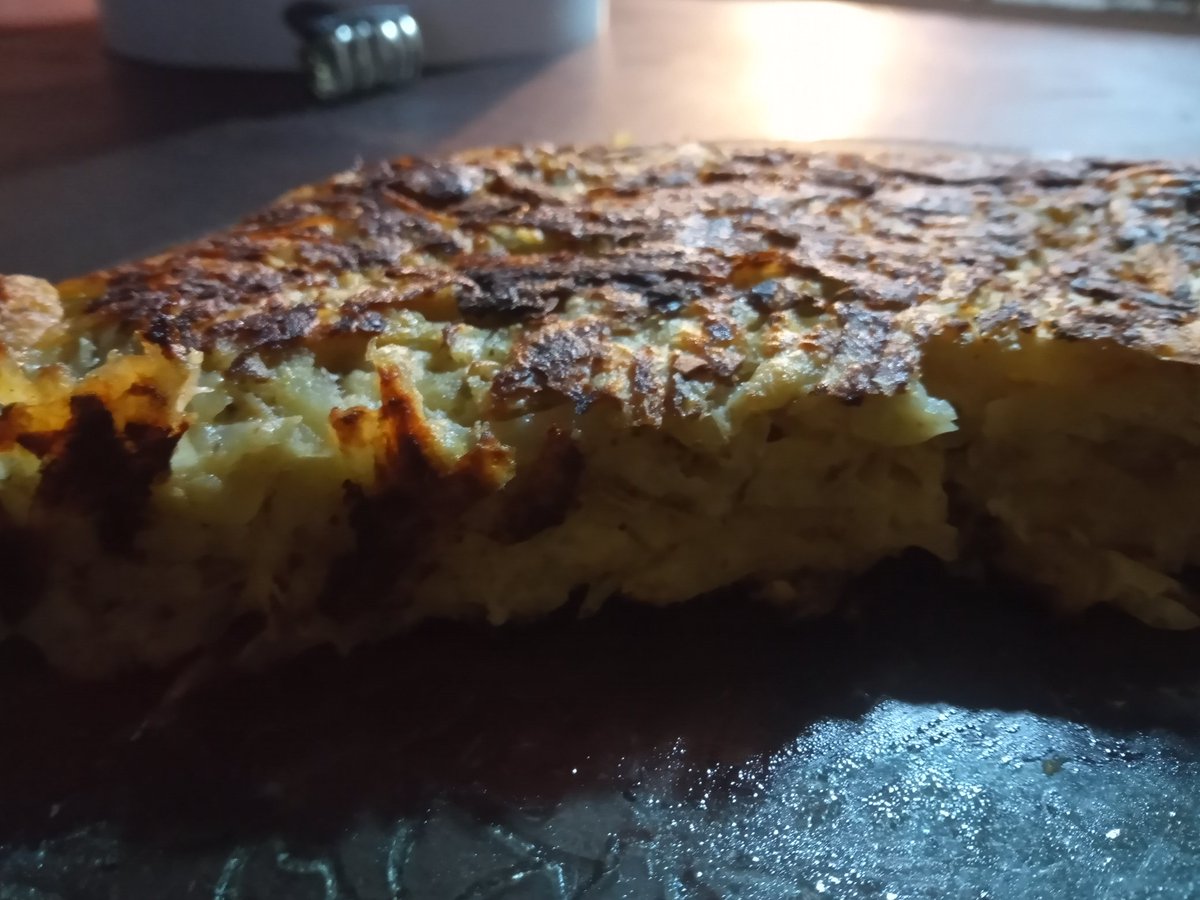 verperretta's tweet photo. @Poggi @laubfal Te comparto media tortilla de papas 🤩🤩🤩🤩🤩🤩🤩 https://t.co/0fHxe8GzD0