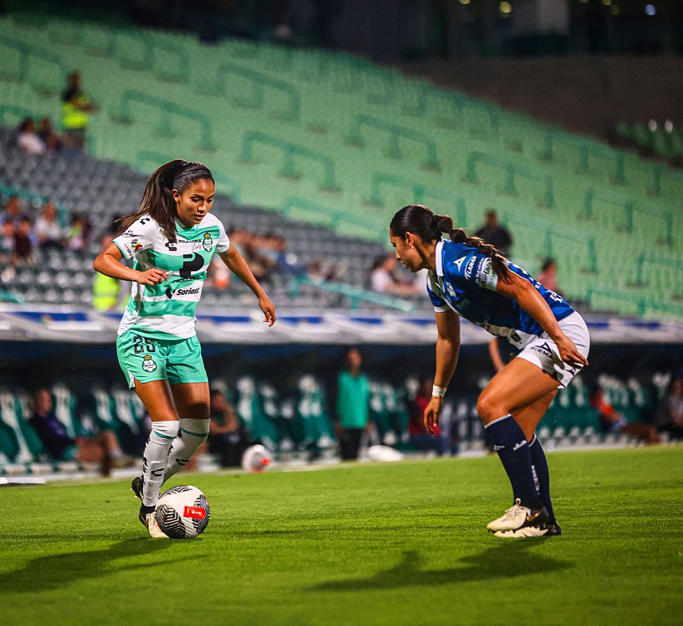 Las guerreras caen por la mínima ante las enfranjadas en la #J14 del #Cl24. #PrimeroGuerreras 🗞️: clubsantos.mx/articles/21782