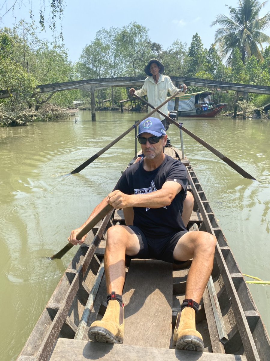 halong_vietnam_'s tweet image. 🌾 Exploring the enchanting Mekong Delta with our wonderful customers! 🚣‍♂️✨
Website: travelauthenticasia.com
halongvietnamtours.com
#travelauthenticasia #southeastasiatrip #beautifuldestinations #vietnamtravel #southeastasiaadventure #MekongMagic #CustomerAdventures