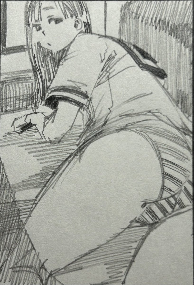 inugi_mi's tweet photo. 練習、鉛筆の線や濃淡が面白く思えてきた。 https://t.co/fWjkOX7w3J