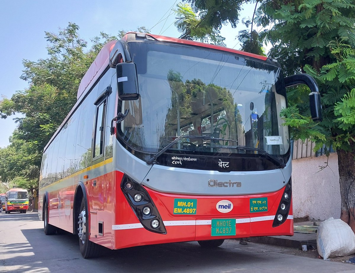 Olectras hits the road in suburbs.
TMT Olectra X2 at Mulund Station West on route 153 to Bhayandar pada and BEST's Olectra X2 at Borivali Station West on route 277 to Kandivali Station West via Charkop.