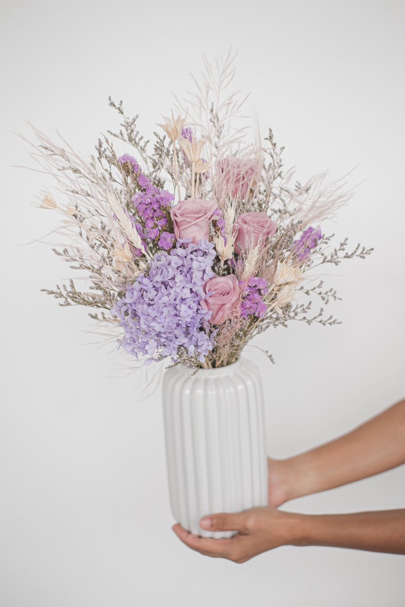 Like a mother’s love, these blooms never fade. 💞

We handcrafted this custom dried arrangement in shades of lilac and purple, a lasting symbol of love and appreciation for our client’s mom. 

Send us a DM, and let’s create something special together! ✨💐