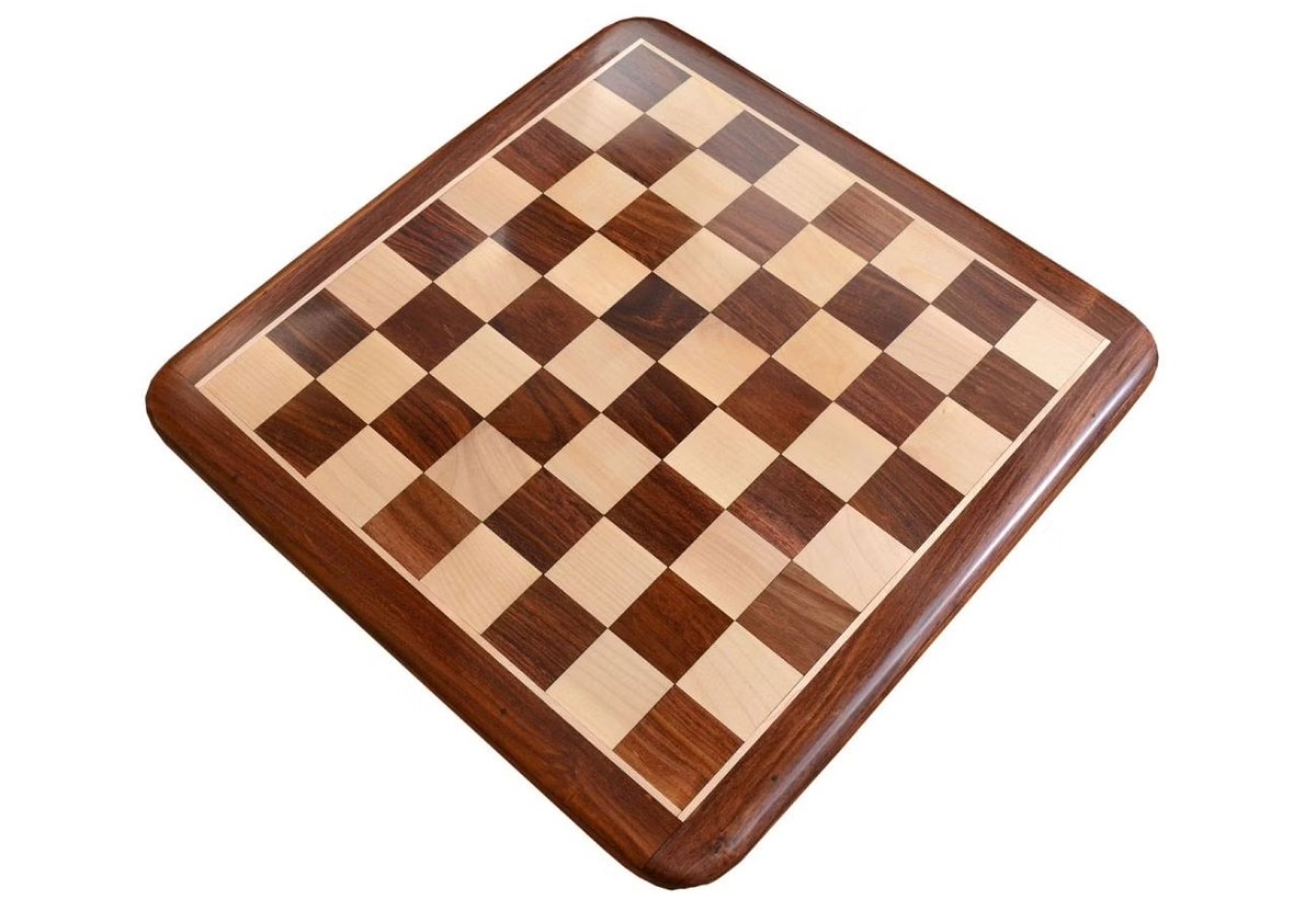 Beautiful, durable & affordable handcrafted wooden chess boards. From tournament-size essentials to luxury styles and of various sizes to match your needs. 

Explore now: chessbazaar.com/chess-boards.h…

#chessboard #woodenchessboard #tournamentboard #luxuryboard #handcraftedchessboard