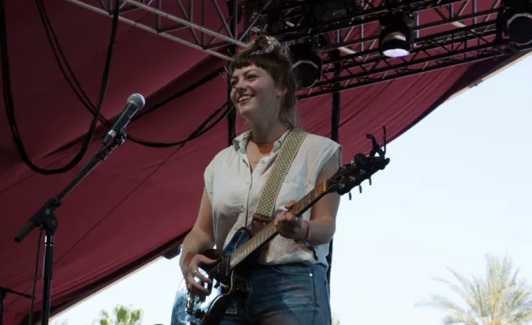 .@AngelOlsen Announces Summer 2024 U.S. Tour Dates
music.mxdwn.com/2024/04/16/new…
#Summer2024 #TourDates