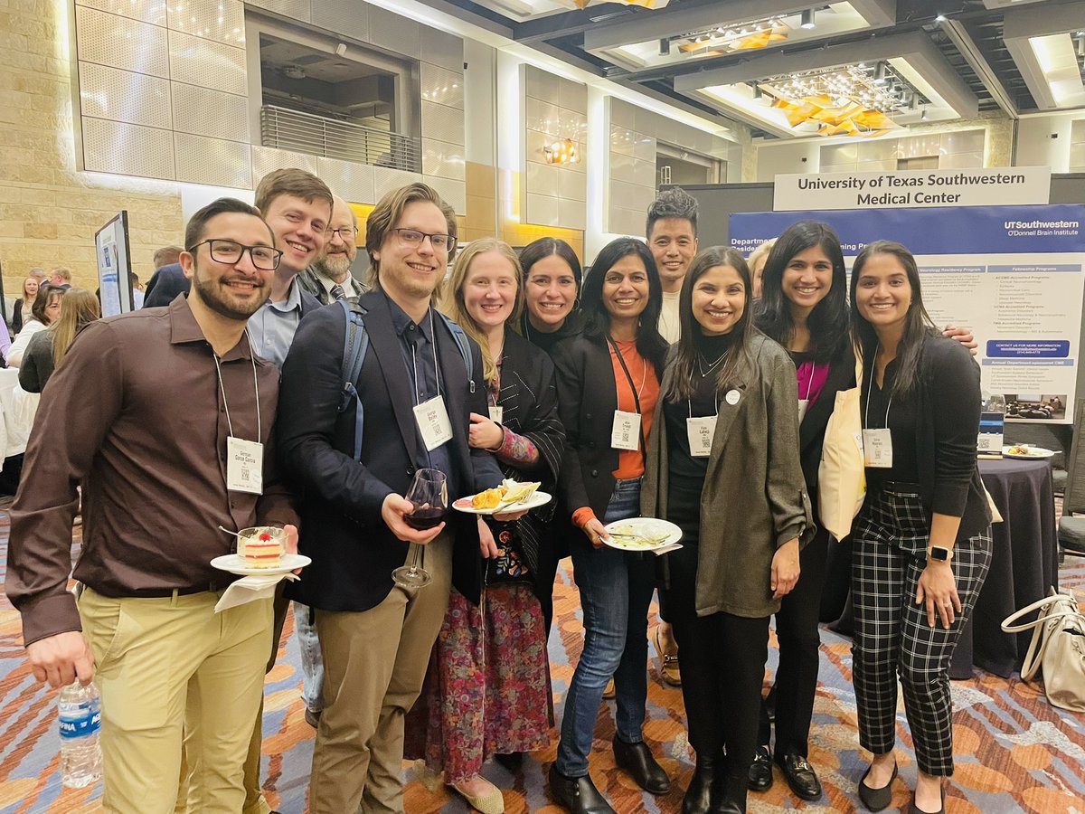 Happy shiny UTSW crew takes on #AANAM @utsw_ncc @UTSW_NeuroRes @jayatrivediutsw @ranier_godfrey