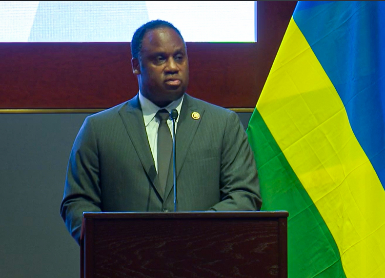 In his remarks, Congressman Jonathan Jackson commended President Kagame's leadership, which has transformed #Rwanda into a model nation: “I commend President Paul Kagame for his leadership in guiding the country to heal, reconciliate and unite. His courage, dedication and ability…