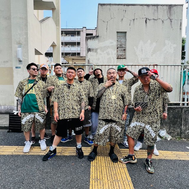 SICARIOCARTELJP's tweet image. 420 マリファナデーに向けて今なら30%OFF！海パンにも普段着用も可能！ぜひこの機会にどうぞ！sicariocartel.com/items/69082363
#海パン #海 #ボードショーツ #サーフショーツ #サーフィン #surf #buds #JPMG #ジャパニーズマゲニーズ