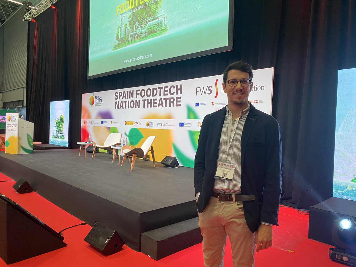 AgroBank_CABK's tweet photo. 📢Arrancan las 1º startups #Agrotech en el #FoodtechStartupForum de @expofoodtech

Pitches de #lucasbiotech (fertilizantes para sistemas de riego/cultivo), @vinok_es (solución para combatir falsificaciones en vinos) y @protiberia (transforman residuos orgánicos en materia prima) https://t.co/E5jBeXqgJk
