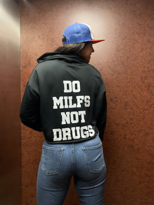 T T Tuesday is here!   How y&rsquo;all doin today?  I&rsquo;d be better after seeing your sexy selves in the comments