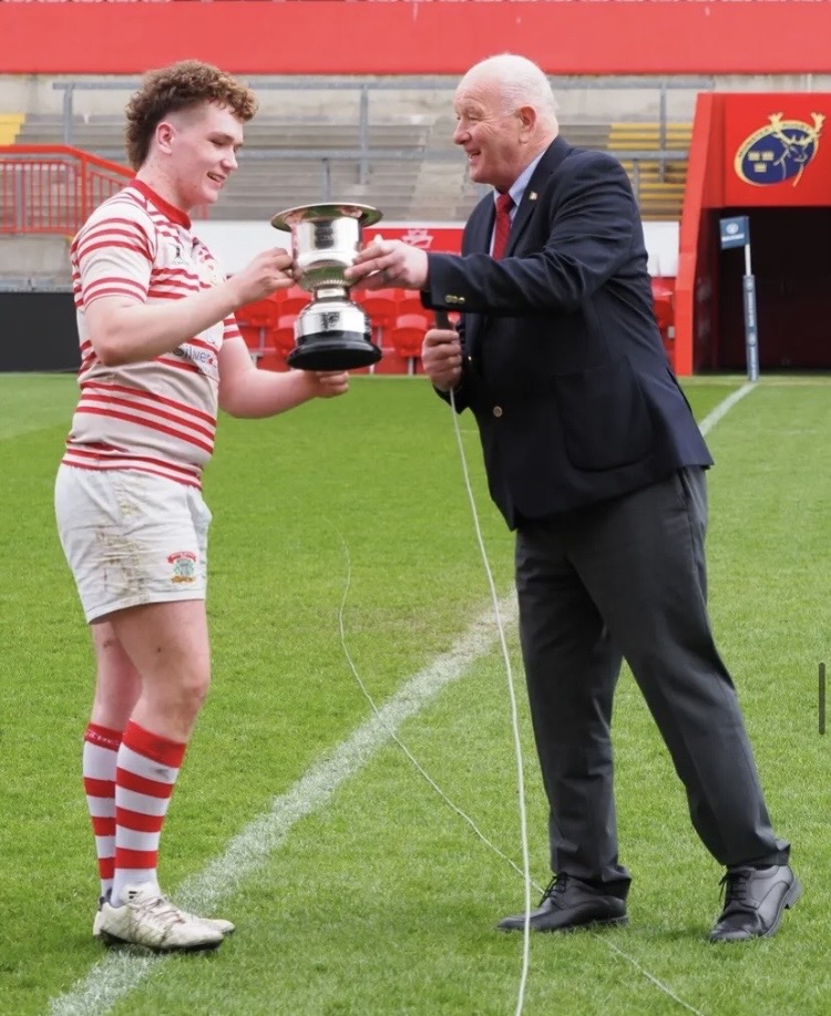 5th year student Darragh Murphy captained Nenagh Ormond to victory in the North Munster league final against Shannon in Thomond Park. Huge Congratulations Darragh. We are very proud of you #weareSTN