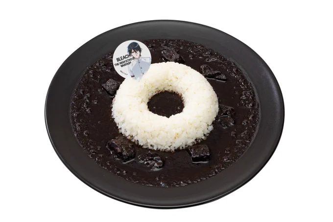 アニメ #BLEACH 20周年記念コラボカフェメニューをご紹介!限)のお腹は"虚無"カレー背番号"No.6"パスタ(セスタパスタ)各¥1,500(税込)本日は破面の二人をイメージした二品!それぞれの数字になぞらえた(!?)メニュー名にご注目!<スタッフ> 