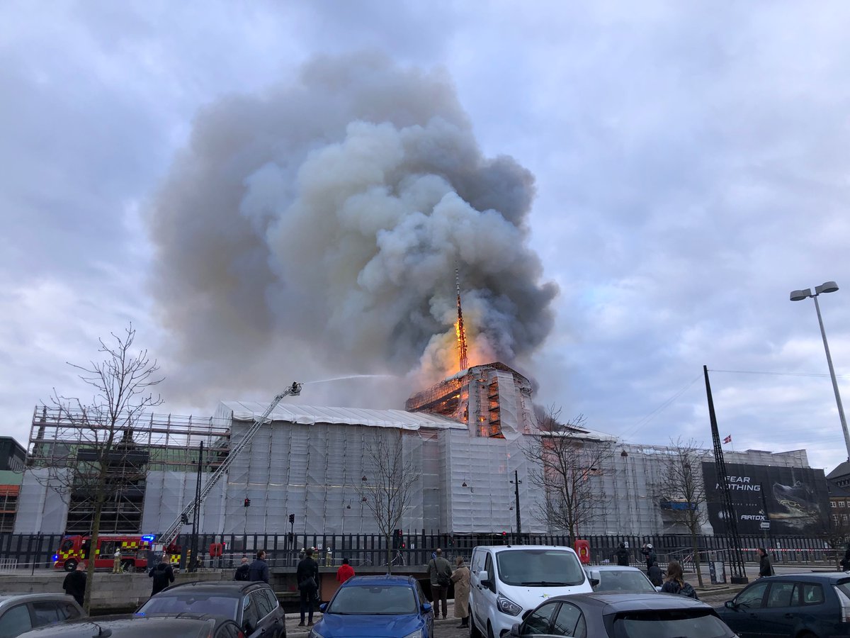 Heartbreaking trip to work close to the burning 400-year-old Danish stock exhange.