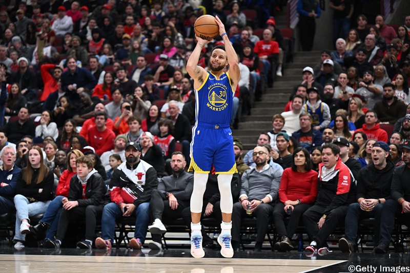 👏スタッツリーダーズ👏 ドンチッチが初の得点王、サボニスやハリ