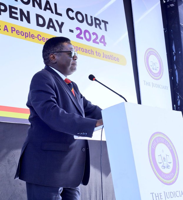 However, Hon. @norbertmao @MoJCA_UG
 also stressed that alongside accountability, there must be a drive for meaningful change within the sector.
@JudiciaryUG
 @UNODC_EA
 @JLOSUganda
#NationalCourtOpenDay2024
