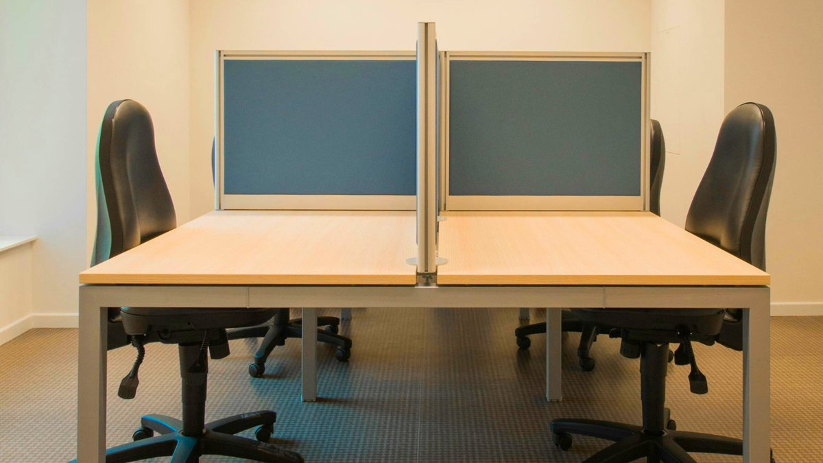 We've recently installed these desk-based partition screens as part of an innovative #office fit-out #project in #Sydney.

#furniture #design #MODERN #DesignInspiration #BusinessGrowth #interiordesign #likeforlike #tuesdaymotivations #Wow #beauty #architecture #photographer #work