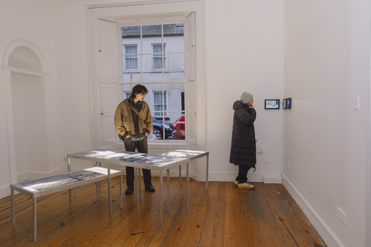 GalwayArtsCentr's tweet photo. Check out these stunning pictures captured by Ciarรกn MacChoncarraige at the opening for #draftfissure and #disquietnights with Ar Ais Aris ๐
Haven't had a chance to get to the gallery yet? Don't stress!
๐๏ธ draft fissure is open until May 25th, Mon - Sat
โฐ 10am - 5PM
๐๏ธ Free https://t.co/TLL6uCUc4I