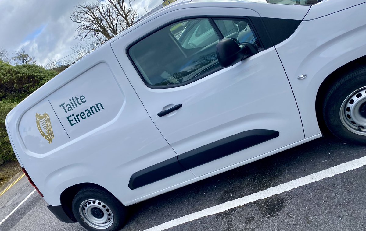 TailteEireann's tweet photo. We are at #schoolsummit Galway talking to students from across Connacht about the exciting career opportunities in Tailte Éireann.
Want to know more? See the career section of our website https://t.co/6FxhtfOGE5 https://t.co/dOhhdnD9Q9