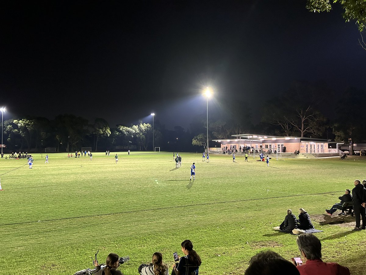 #MagicOfTheCup is watching your grassroots club play an NPL 2 (FNSW League 1) team at a suburban ground in inner-west Sydney. @AustraliaCup @HPWanderersFC @sdraidersfc #GoHurlo #hurlo100