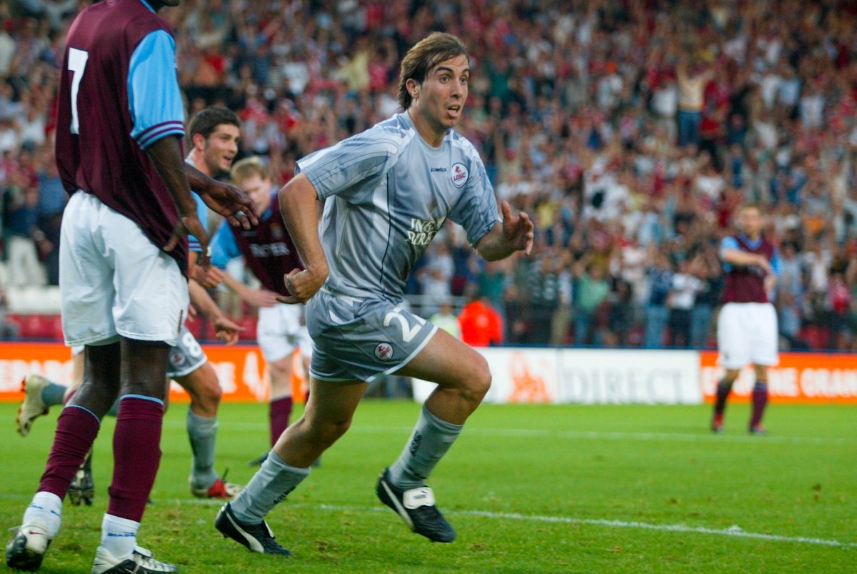 LOSC 1-1 Aston Villa (1/2 finale Intertoto) ⚽️ But de @damicofer27 📅 31/07/2002 🏟️ Grimonprez Jooris - 14,437 spectateurs