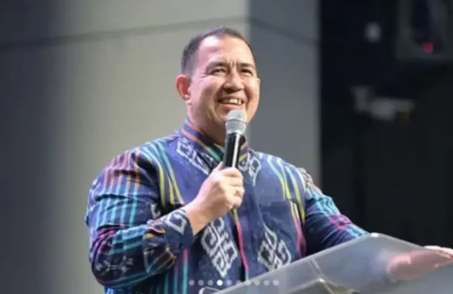 JK, Pendeta Gilbert Minta Maaf soal Viral Zakat Cuma 2,5% tapi Sembahyang 5 Kali Sehari #IndonesiaDamai #BhinnekaTunggalIka