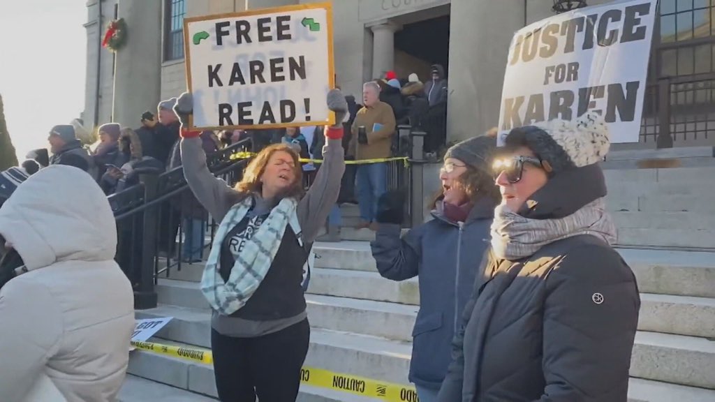 Jury selection starts today in the high profile murder trial of Karen Read. @LizBatesonTV is live on @NBC10 Sunrise with the restrictions in place because of the protesters in the case

turnto10.com/news/local/jur…