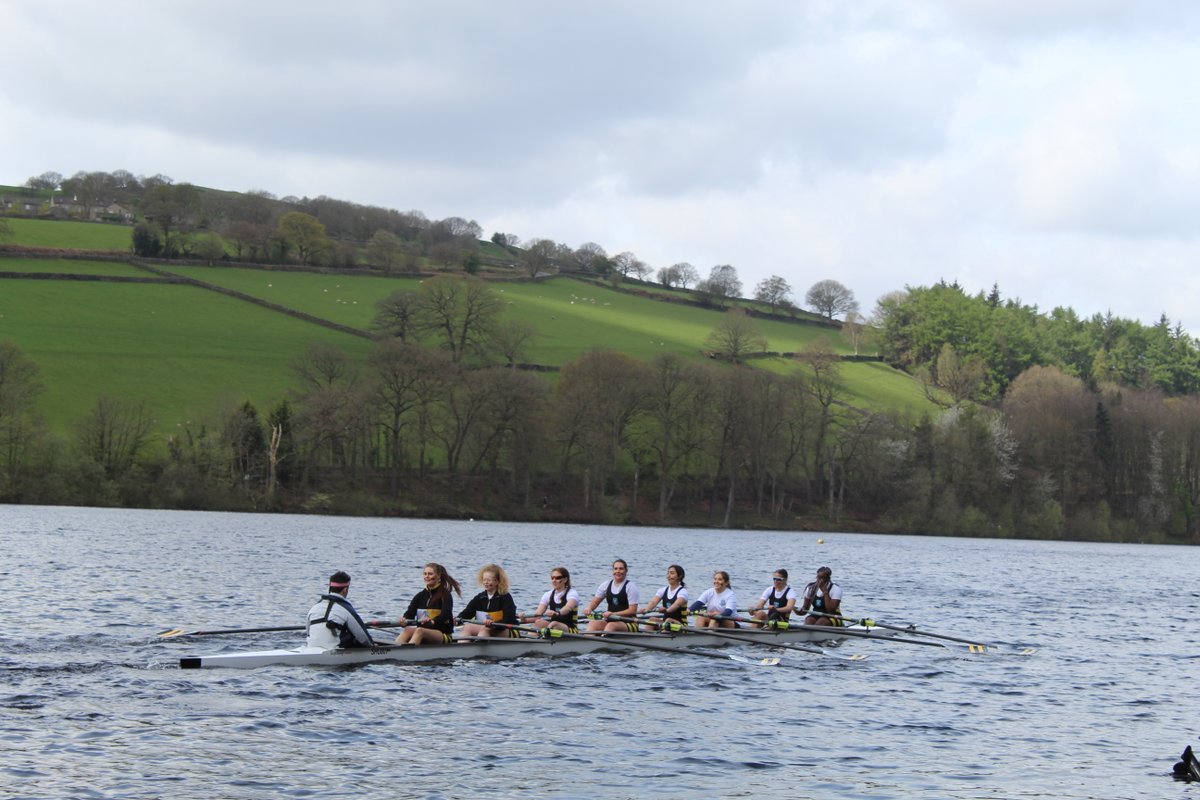 Huge win for Rowing over the weekend with 2 more points in the bag for Uni 🖤💛