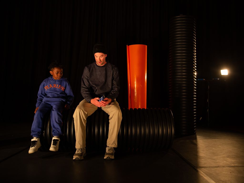 @PlatformGlasgow continues their season for young people with The Show For Yong Men, a tender and moving #dance-#theatre piece co-created and performed by Alfie, a 10-year-old boy, and Robbie Synge, a 40-something-year-old male dancer. Supported by @northedinarts & @ImaginateUK