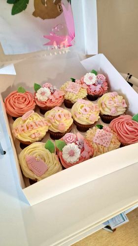 What a lovely gesture!  One of the mums from TCU bought these gorgeous cakes in to say thank you to the staff 🥰