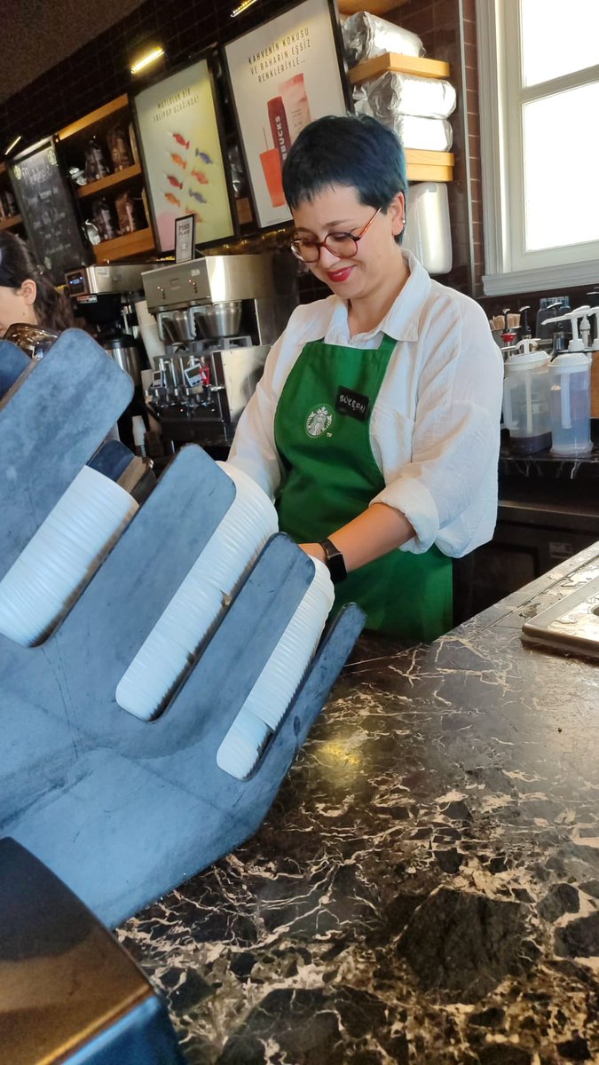 yap şovunu barista!