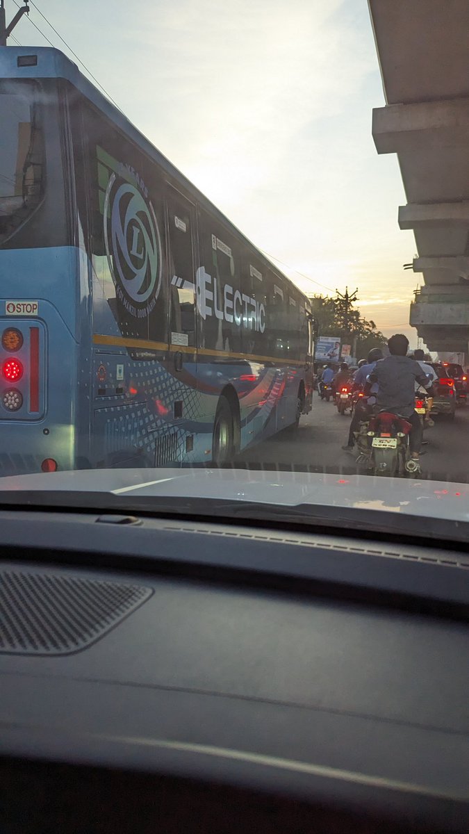 Switch electric buses by Ashokleyland, getting tested on chennai roads #ElectricBus