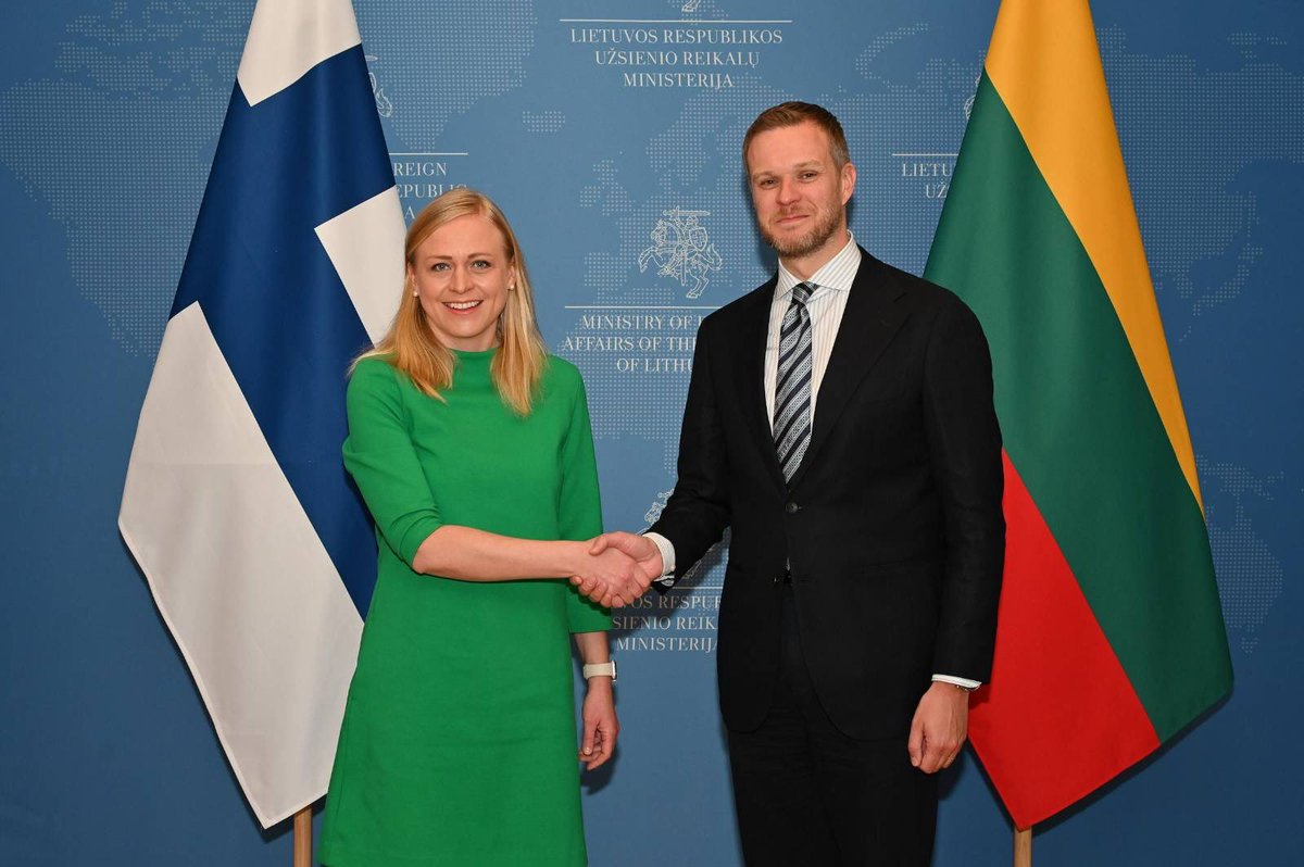 Great meeting in Vilnius with Finland's Foreign Minister @elinavaltonen. Lithuania and Finland both recognise the need for Ukrainian victory, as all other scenarios would be disastrous. It's good to talk with partners who understand the reality we face.