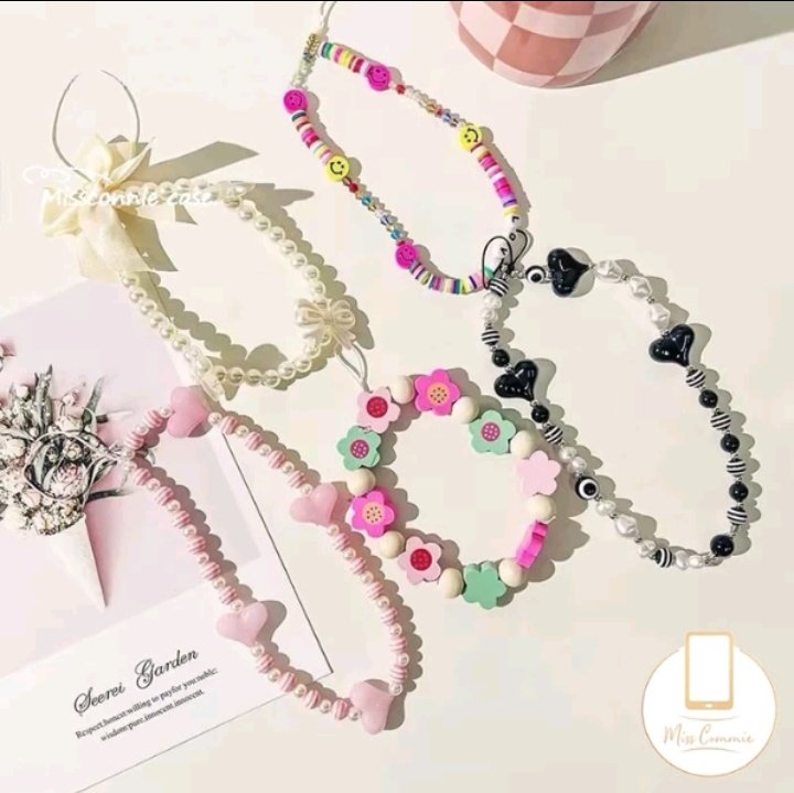 kalkalaa4's tweet photo. phone strap lucu ꒰⑅ᵕ༚ᵕ꒱  

a thread https://t.co/MHTFEzSrhm