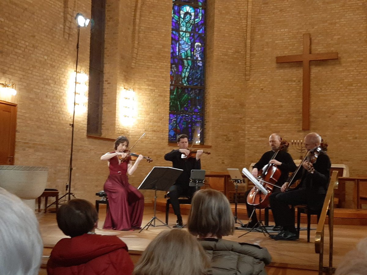 Ayer 15 de abril el Cuarteto Casals nos deleitó una vez mas con un maravilloso concierto en la iglesia de Hellerup. ¡Una velada extraordinaria! 🎻