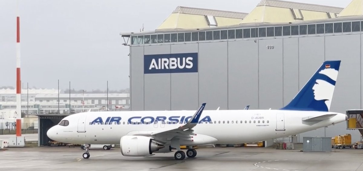 Le quatrième A320Neo « Golfu di Piana » d’Air Corsica à l'usine d'Airbus à Hambourg Finkenweder.
#AirCorsica #Airbus #a320neo